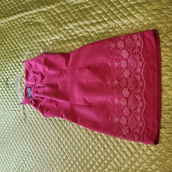 Brand New! City Triangles Style 267-VF4 - Picture 1 of 9